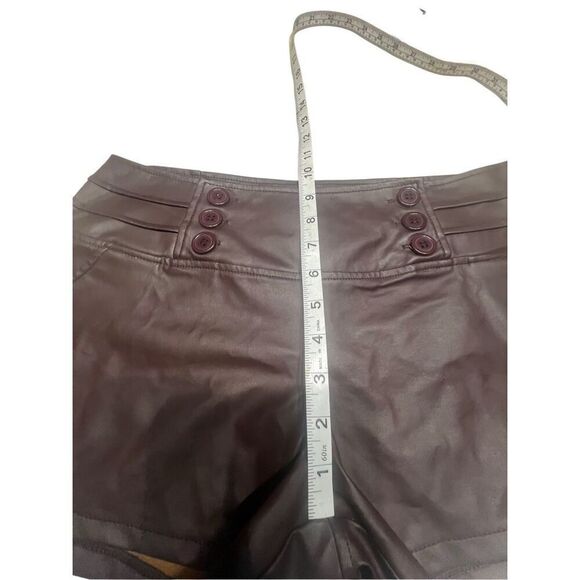 Women's Casual Faux Leather Shorts  Brown Sz L NWT - Picture 5 of 7